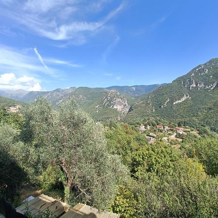 Appartement Privatise Dans Maison Utelle Exterior foto