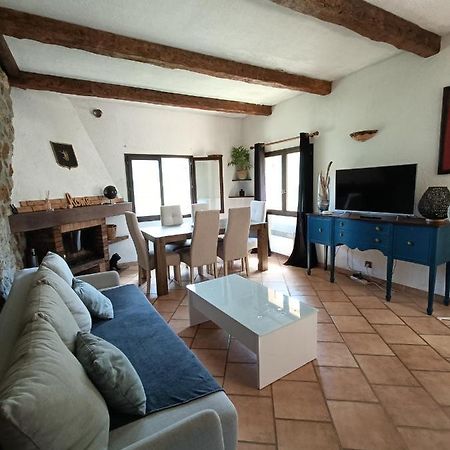 Appartement Privatise Dans Maison Utelle Exterior foto